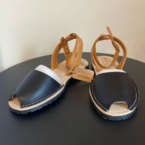 Viscata Arvaca Sandals